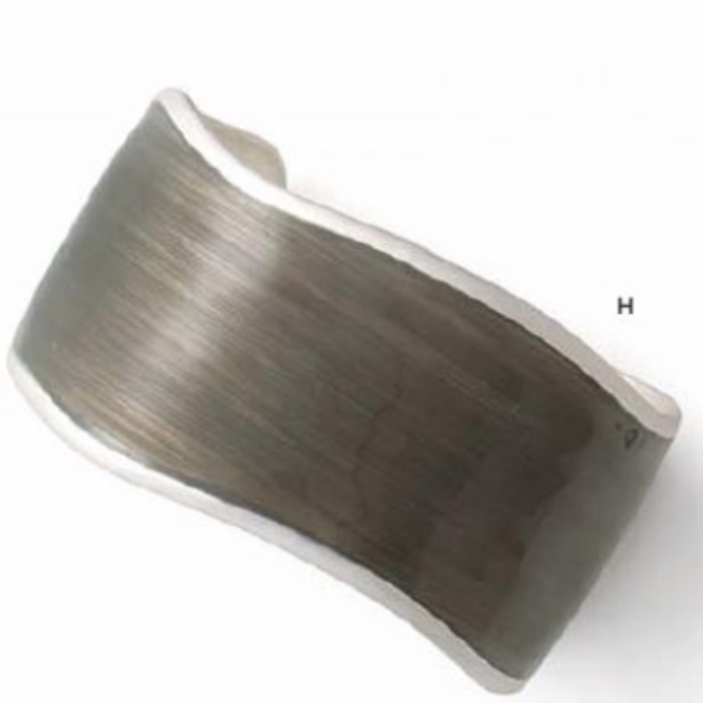 Lia sophia Shifting Tide cuff bracelet with stone color and silver trim